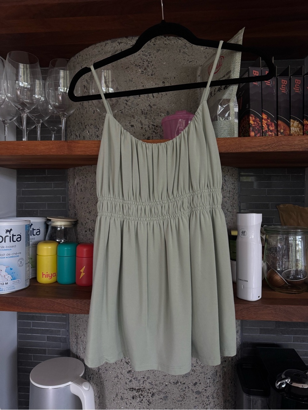 Aritzia Wilfred Silver Sage Top
